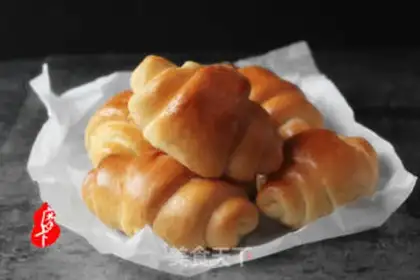 Make Butter rolls step 19