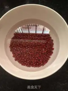 Make Red Bean Lotus soup step 1