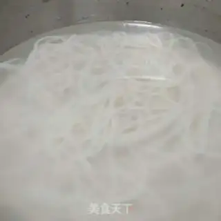 Make Hot noodles step 3