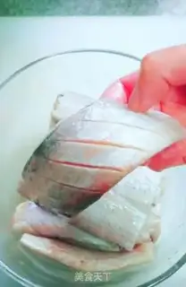 Make Dried fish step 0