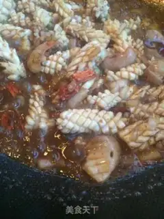 Make Black pepper squid rolls step 8