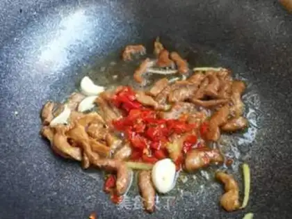 Make Red mushrooms step 3