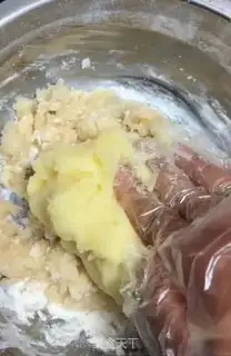 Make Potato cookies step 2