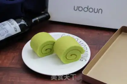 Make A spinach cake roll step 15