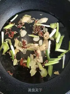 Make Five vanilla turtle eggs step 1