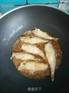 Make Fried salty fish step 3