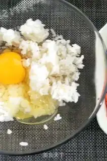 Make Egg bun step 1