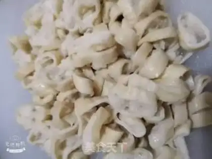 Make Fat intestine and river powder step 3