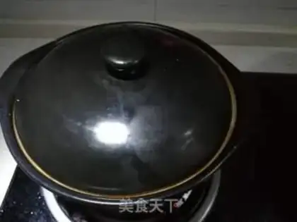 Make The fragrance of chicken wings step 8