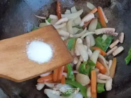 Make Spicy squid step 11
