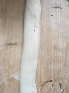 Make Sofa rolls step 6