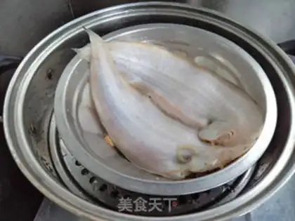 Make Vapouring halibut step 6