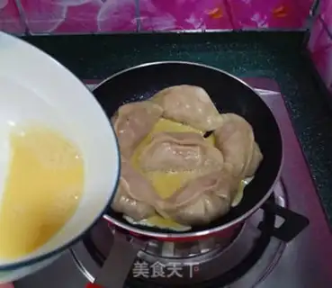 Make Hold on to the omelet step 6