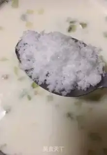 Make Fruit popsicle step 1