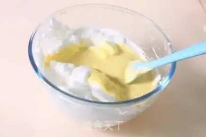 Make ins strawberry digital cake step 11