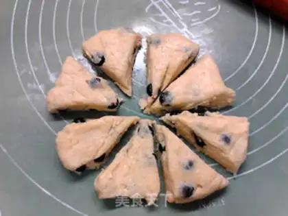 Make Blueberry scon step 8