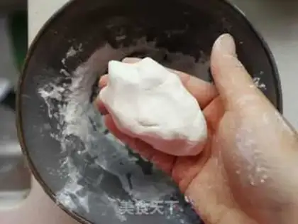 Make Cream cheese with heart and soup step 3