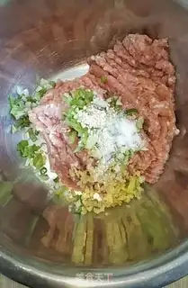 Make Meatball steamed eggs step 1
