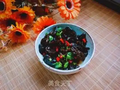 Make Spicy black ear step 5