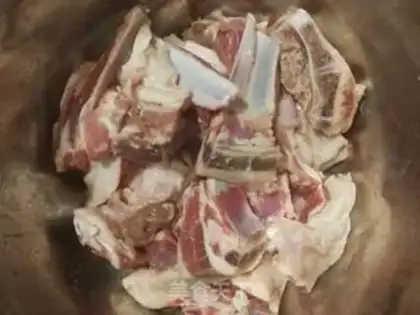 Make Five fragrance lamb chops step 1