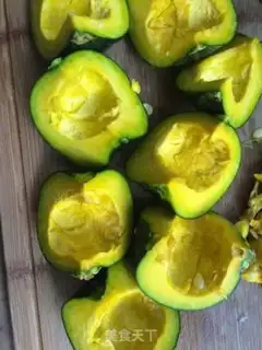 Make Coconut pumpkin ball step 1