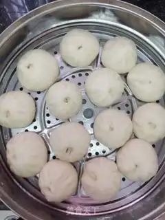 Make Celery buns step 12