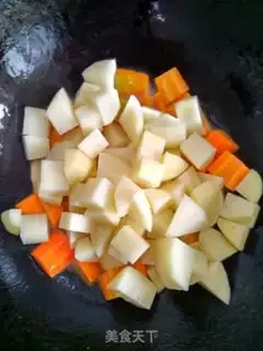 Make Curry potato chicken step 7