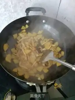 Make Grinding potatoes and white mushrooms step 5