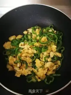 Make Pretzel fried eggs step 7