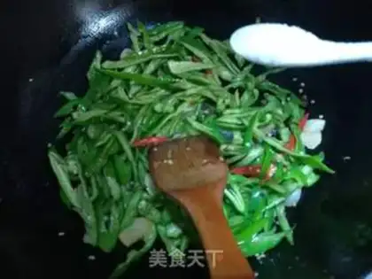 Make Classic chili sauce step 9