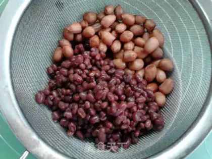 Make Red-beans peanut roses step 5