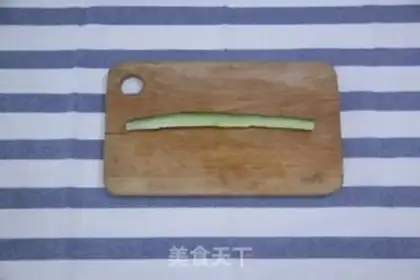 Make Mini-Sushi rolls step 3