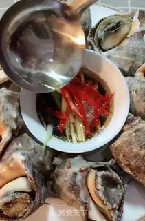 Make Cook the conch step 4