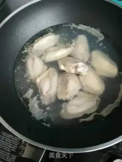 Make Pineapple chicken wings step 1