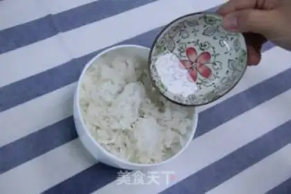 Make Mini-Sushi rolls step 4
