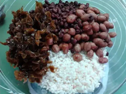 Make Red-beans peanut roses step 7