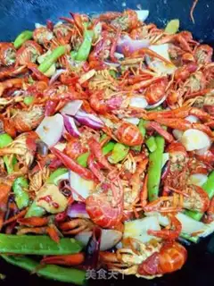 Make Spicy lobster step 15