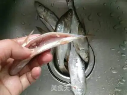 Make Spicy riverfish step 2