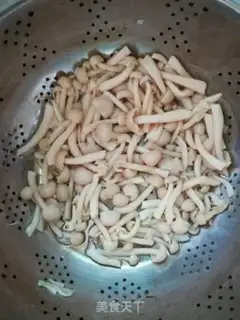 Make The cucumbers make white mushrooms step 1