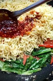 Make Fried noodles step 4