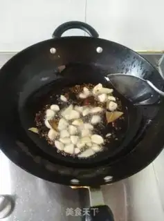 Make Spicy dry chicken claws step 3