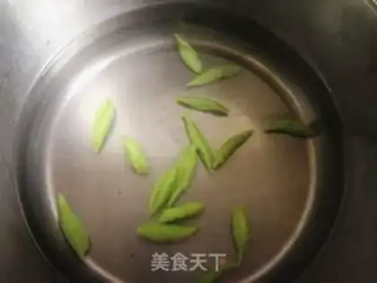 Make Spinach scissors step 13