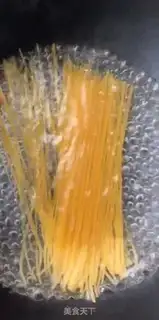 Make Noodles step 0