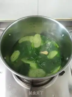 Make Mullard cucumber soup step 3
