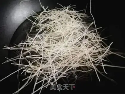 Make Bean sprouts step 0