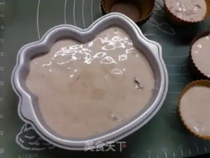 Make Katie Cat Rose Spongecake step 8