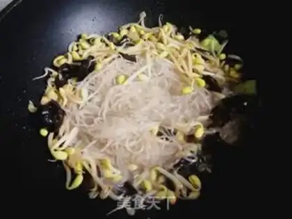 Make Bean sprouts step 7