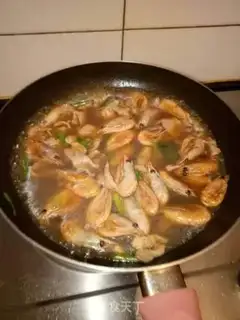 Make A fan of the Arctic shrimp stew step 3