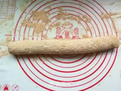 Make Donkey rolls step 9