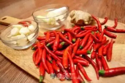 Make Spicy beef sauce step 0